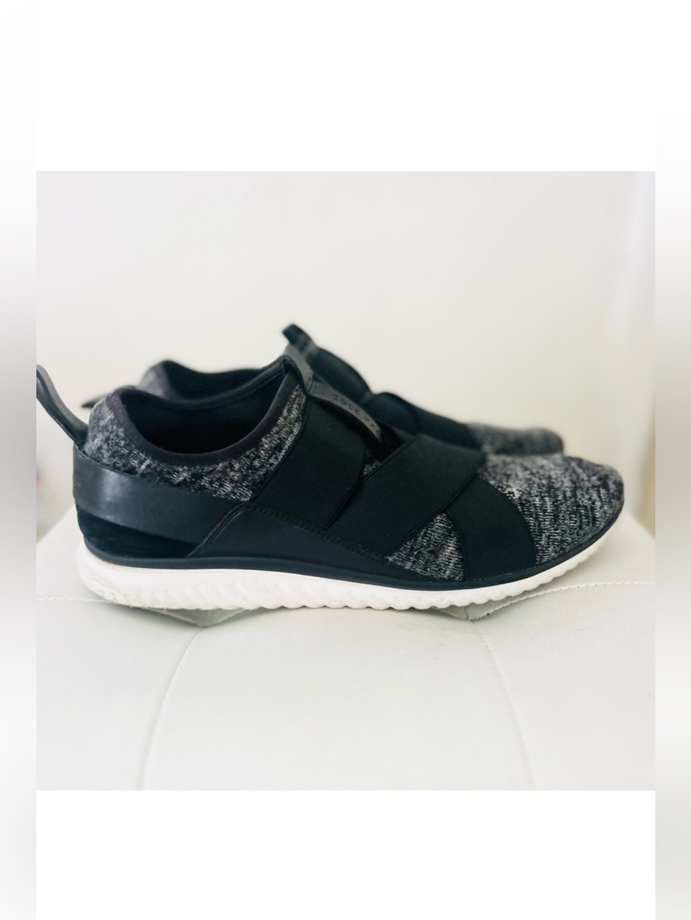 Cole Haan Black & Gray Studio Grand Knit Cross Strap SneakerSize 8